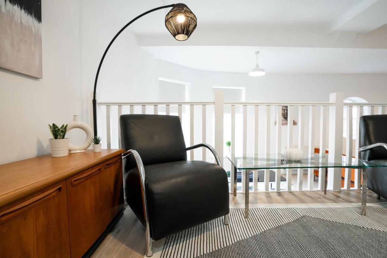 The Amazing Triplex - City Centre - Free Parking Шефилд Екстериор снимка